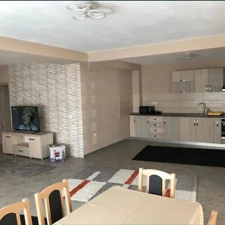 Casa Aryana Case de vacanță